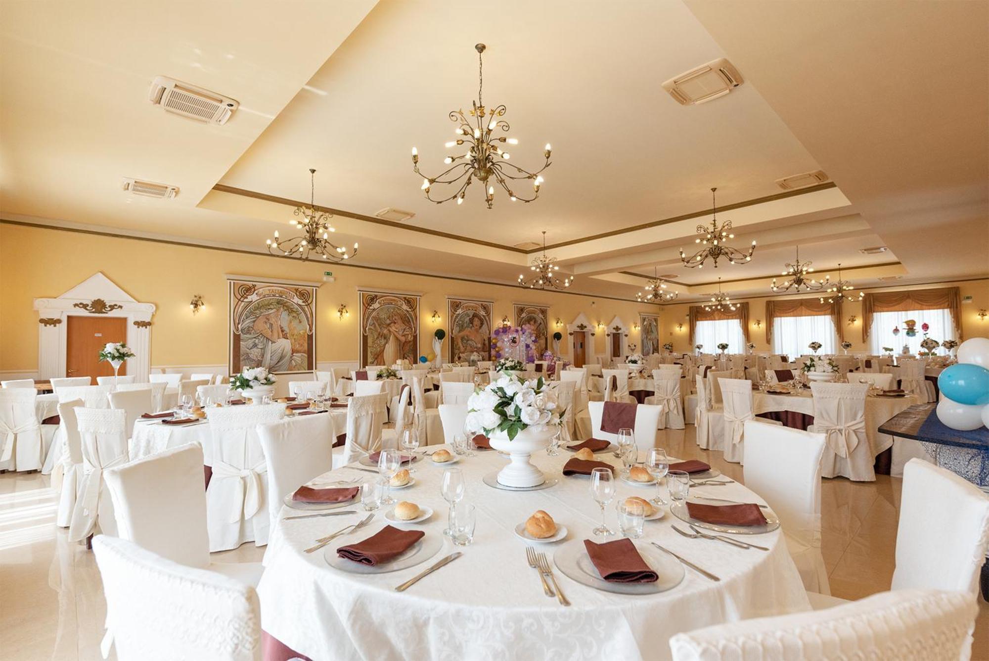 Hotel Le Muse Carpignano Salentino Kültér fotó